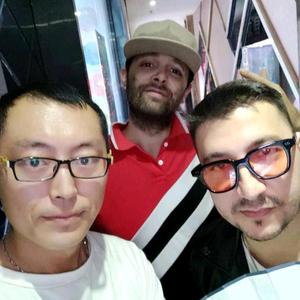 认真伊夫琳8W9头像