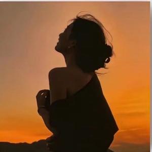 爱生活的橘子q5头像