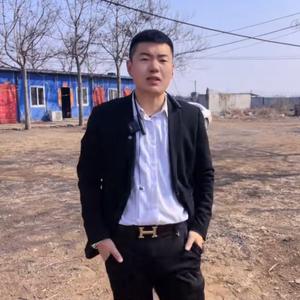 李少爱玩狗头像