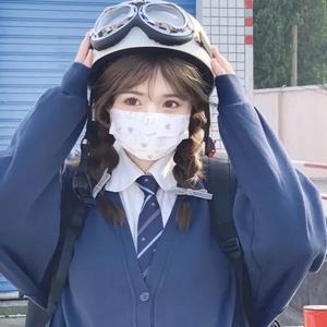 伊..头像