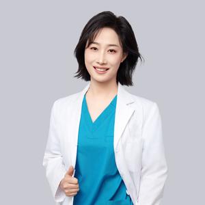整形医生师俊莉头像