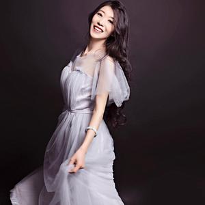 赤峰小二姐头像