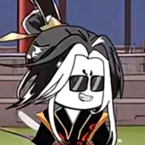 小卓十三头像
