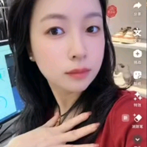 邢悦头像