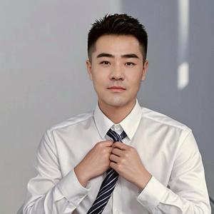 小亮头像