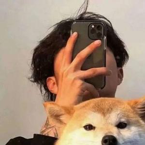 纪英俊头像