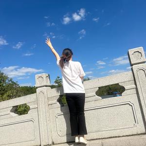 房探探头像