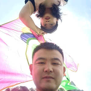 茜茜动漫小说推文头像