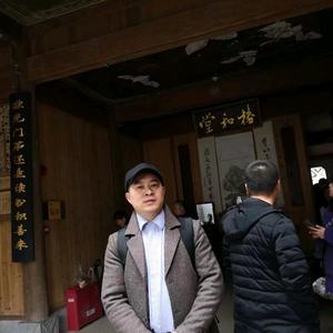 飞手阿勇记录航拍美景头像