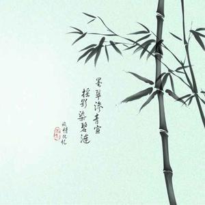 山间一石头像