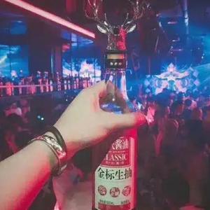 B丶香蕉头像