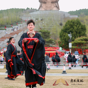 老羊说教培头像