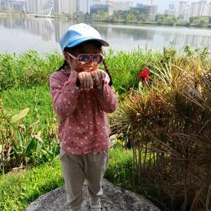 美宝小悦头像