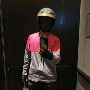 红帽子汽车服务头像