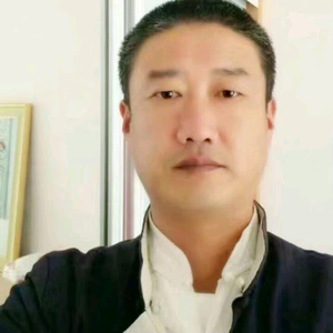雷哥是农村人头像