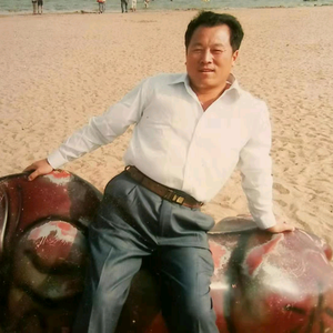 糊涂老袁头像