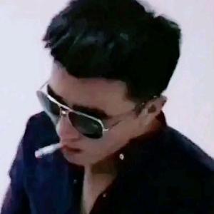 亮/子头像
