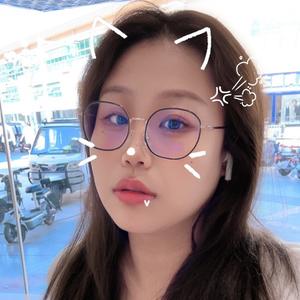 New牛导圈外女友—张琪头像