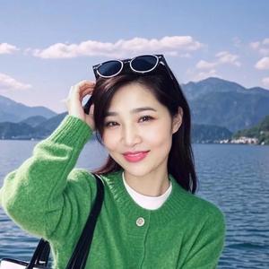 蓝月头像