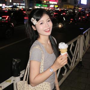 张布梨头像