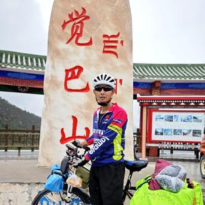 独自行走2008头像