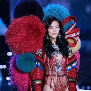 樱柚少女pang头像