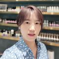 y杨梅头像