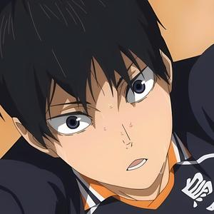 影山爱唱歌(摆烂版)头像