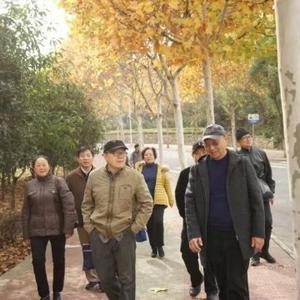 久石头像