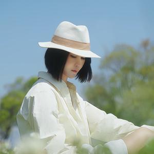 夏鸥holiday头像