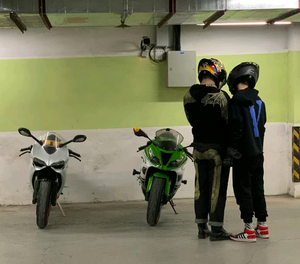 小马早点睡吧头像