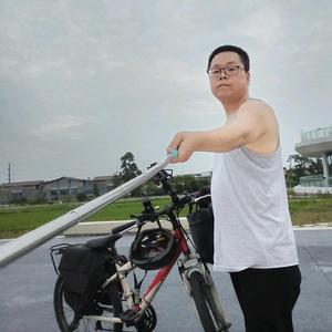 蓉漂的喜欢骑自行车的九天行者头像