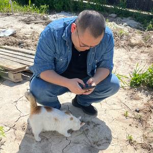 郭老师在乌克兰头像