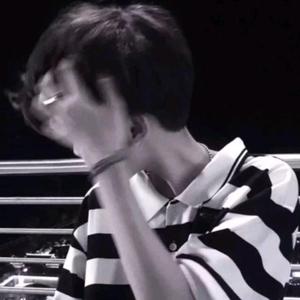 完美追剧头像