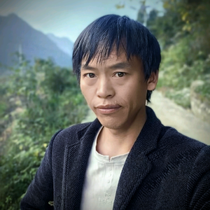 赵明山头像