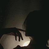 艺君很酷头像