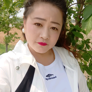 峡谷小菜花头像