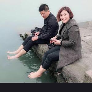 开心哥开心嫂头像