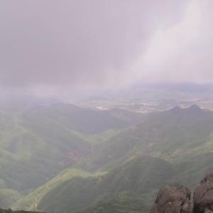 落雲户外头像