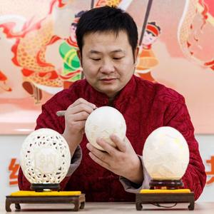 冰山运河蛋雕头像