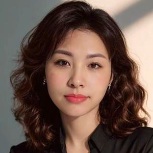 岭上飘动的彩云头像