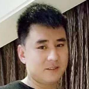 西北民工阿龙头像