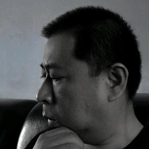 张勇摄影头像