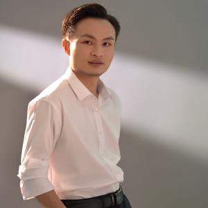 昆明刑事辩护俞律师头像