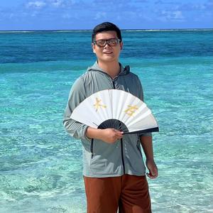 塞班大左旅行头像