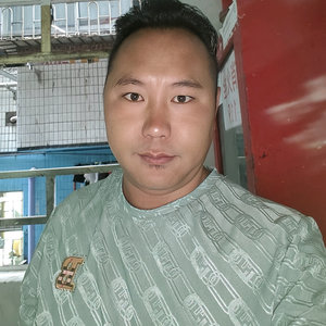深圳外卖骑手小杰头像