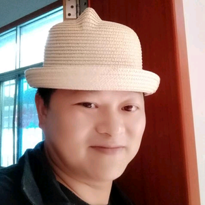 修空调的胡师傅头像