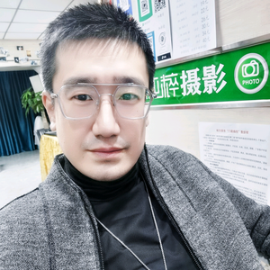 哈尔滨纯粹摄影工作室头像