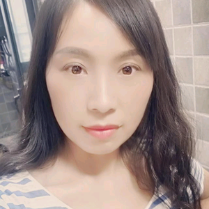 小容姐小号头像