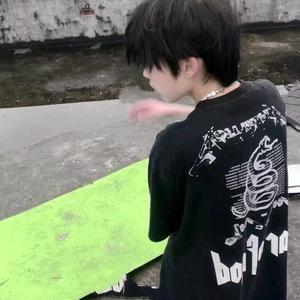 燻云头像